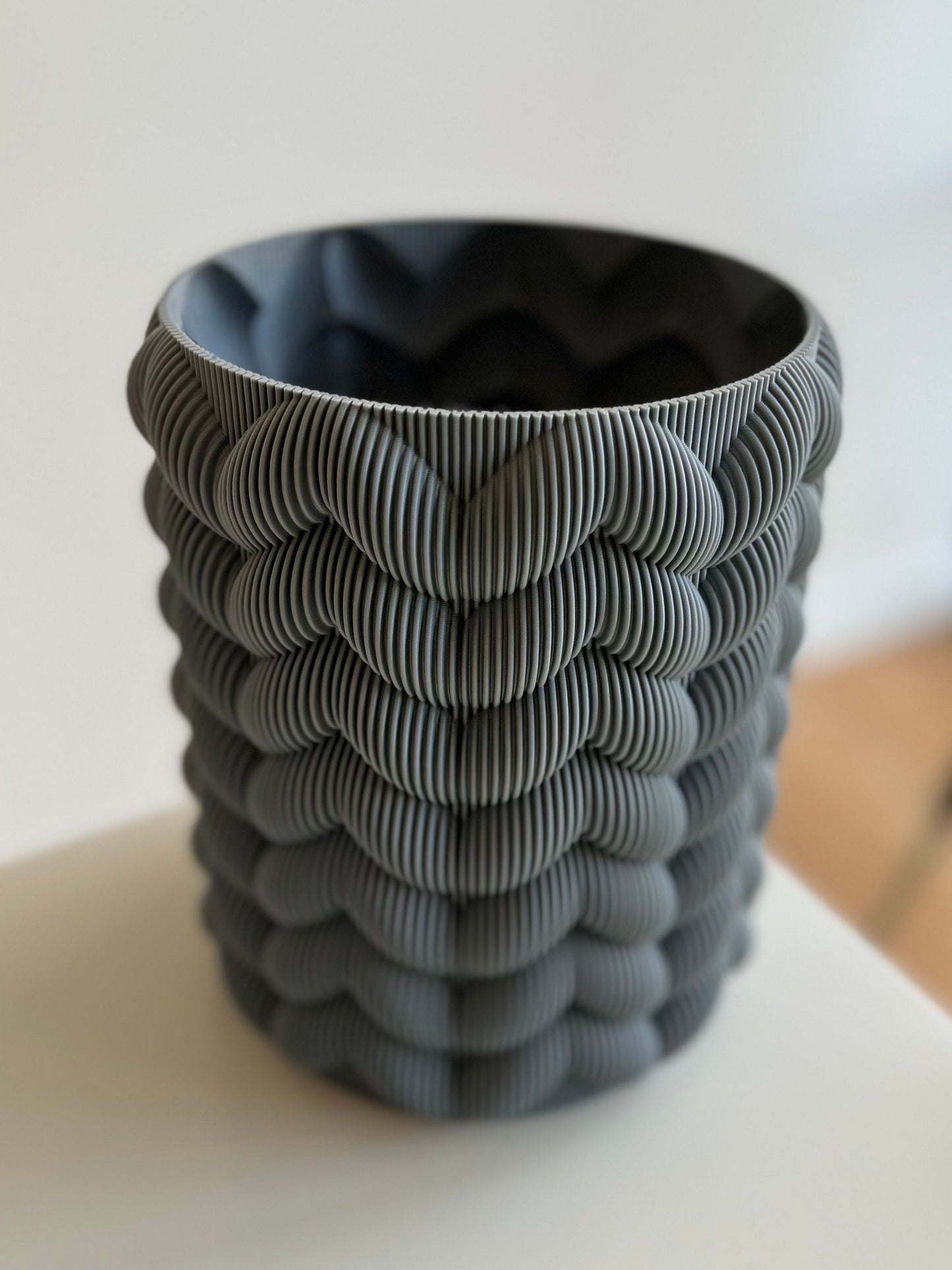 Knitted Textured Pattern Vase: XL Modern Home Decor